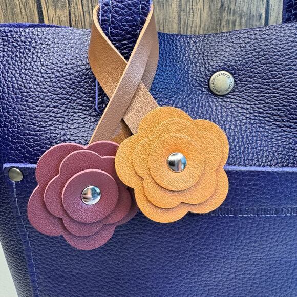 Flower Purse Charm Fall Bag Charm Neutral Purse Flair NEW FAST SHIP - Picture 2 of 7